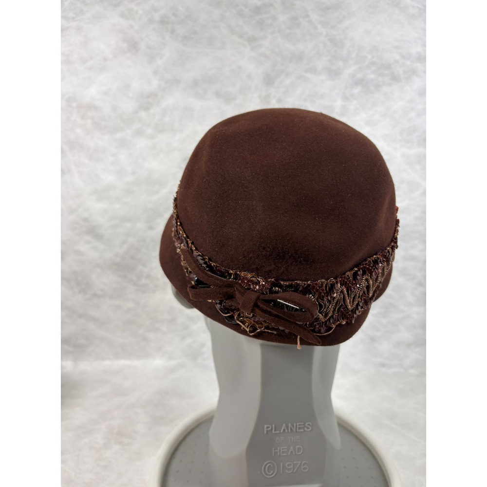 Vintage Brown Wool Felt Cloche Hat Sequin Metallic Trim Bow Accent Chocolate - Picture 2 of 9
